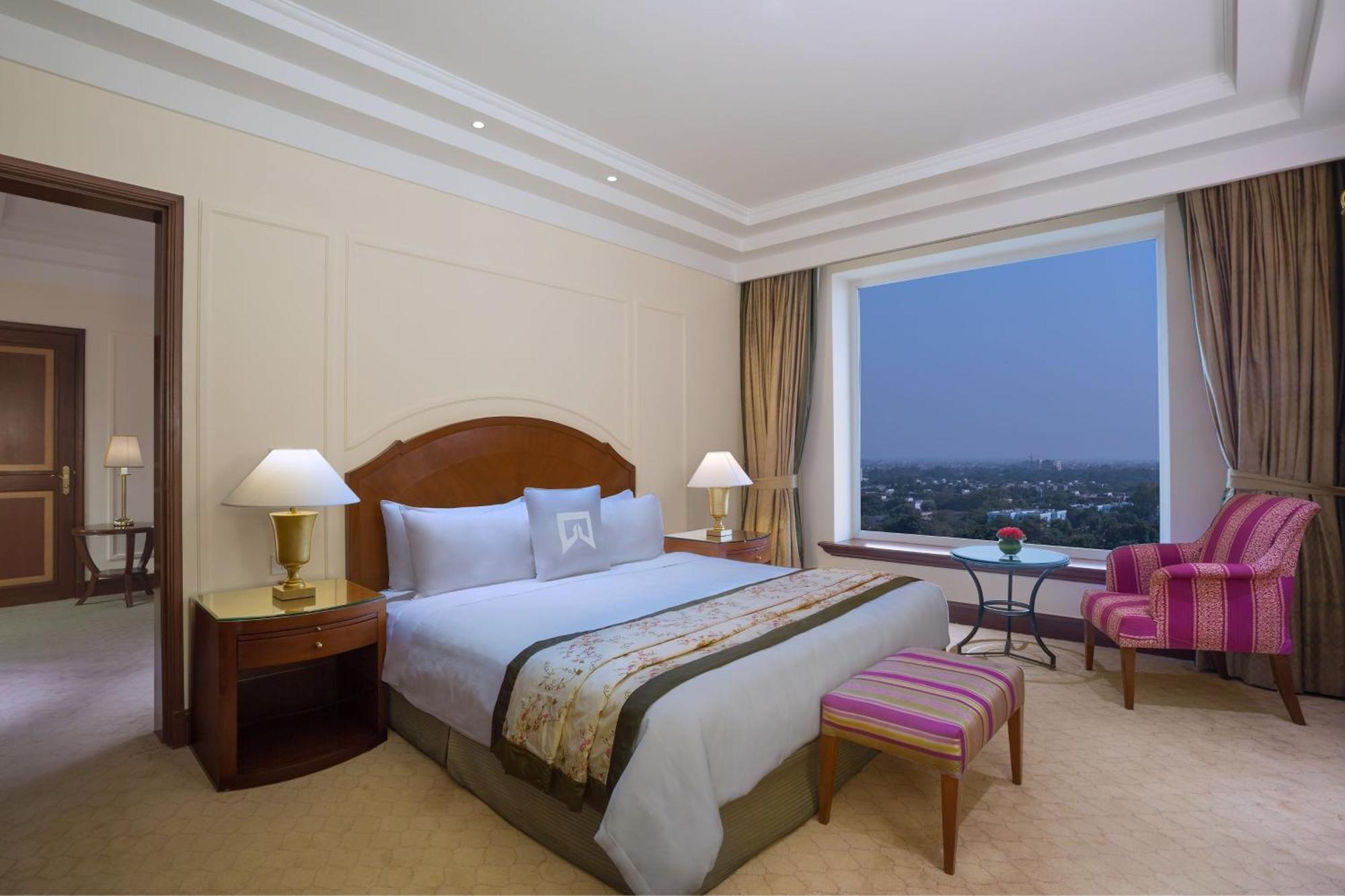 Sheraton New Delhi Hotel Экстерьер фото